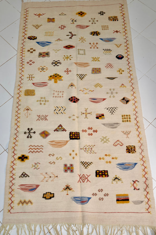 Taznakht Berber Rug - Vibrant Cultural Centerpiece