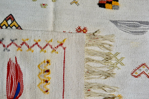 Taznakht Berber Rug - Vibrant Cultural Centerpiece