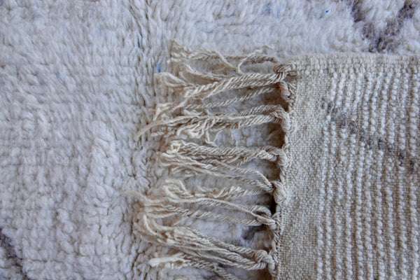 Bni Ouaraine Berber Rug - Boho Warmth Wonder