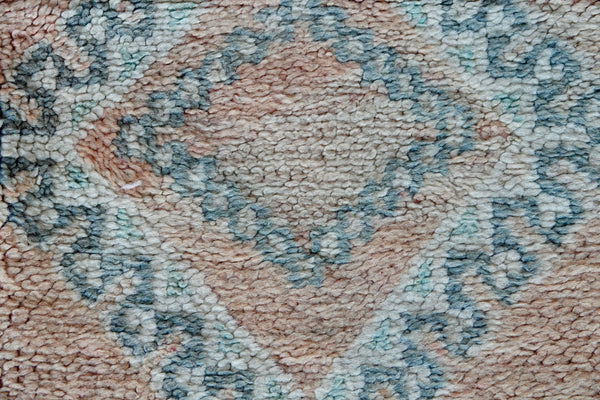 Carpet Boujaad Berber Rug - Stunning Vintage