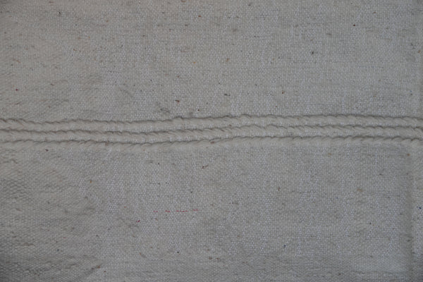 HANBAL Berber Rug - Luxury Threads Ignite